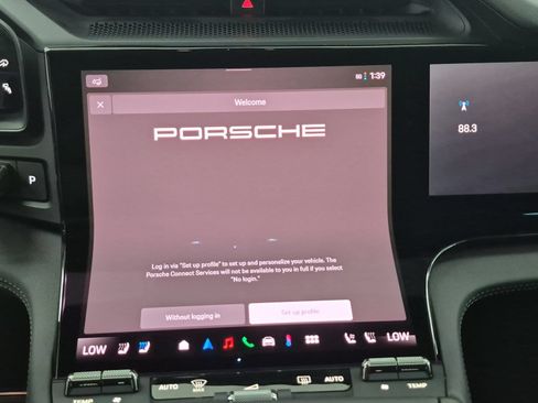 New 2026 Porsche Cayenne Electric AWD/4WD image 12