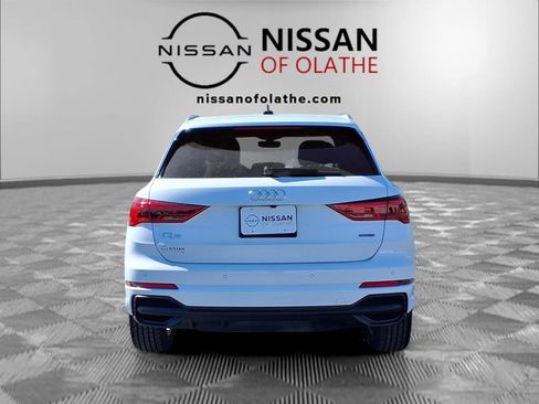 Used 2025 Audi Q3 2.0T Premium image 30