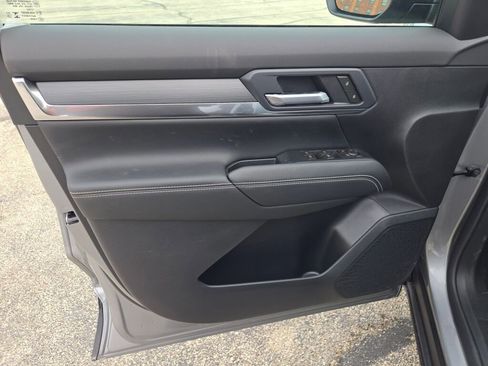 New 2026 GMC Terrain Elevation w/ Black Edition AWD/4WD image 18