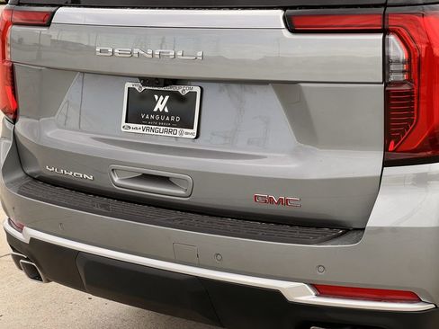 New 2026 GMC Yukon Denali w/ Denali Reserve Package image 4