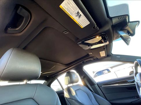 Used 2018 BMW 530i 530i image 14