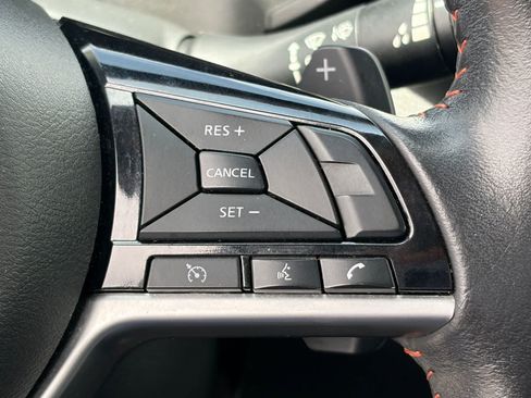 Used 2024 Nissan Altima 2.5 SR FWD image 11