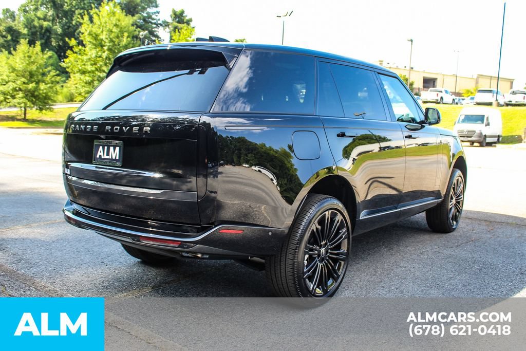 Used 2025 Land Rover Range Rover Long Wheelbase SE AWD/4WD image 5