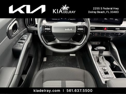 New 2026 Kia Sorento LX FWD image 11