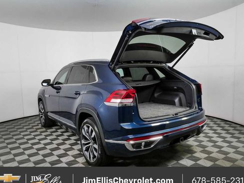 Used 2022 Volkswagen Atlas Cross Sport SEL Premium R-Line AWD/4WD image 32