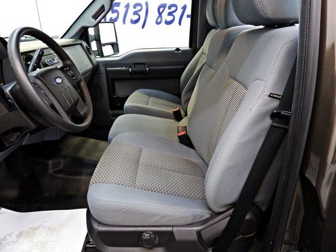Used 2016 Ford F250 XL w/ Power Equipment Group RWD image 7