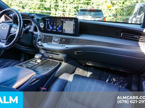Used 2022 Lexus LS 500 AWD w/ Executive Package image 23