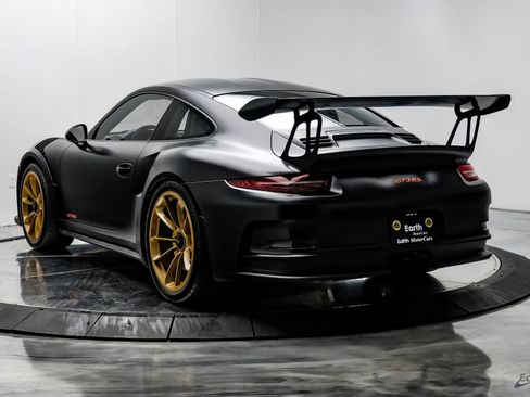 Used 2016 Porsche 911 GT3 RS image 9
