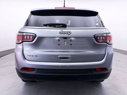 Used 2023 Jeep Compass Sport AWD/4WD image 14