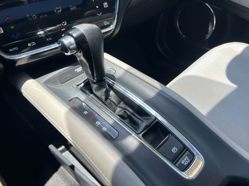 Used 2017 Honda HR-V EX-L image 25