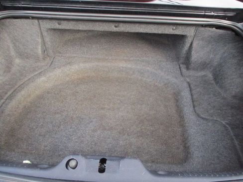 Used 2003 Ford Thunderbird image 23