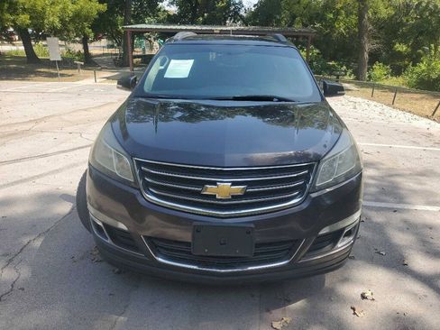 Used 2014 Chevrolet Traverse LT FWD image 8