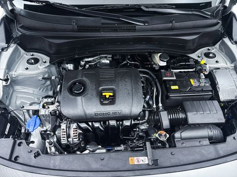 Certified 2026 Kia Seltos EX image 3