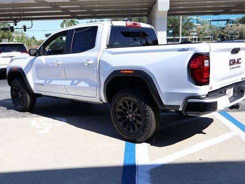 New 2026 GMC Canyon Elevation image 4