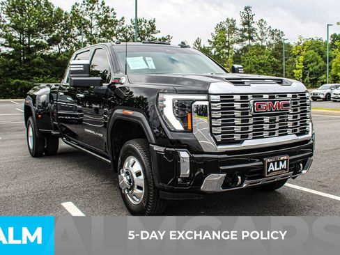 Used 2026 GMC Sierra 3500 Denali w/ Denali Reserve Package AWD/4WD image 4