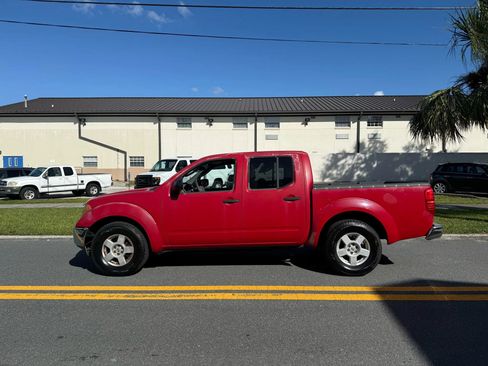 Used 2006 Nissan Frontier SE w/ (P01) Power Pkg image 8
