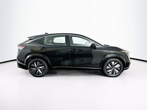 Used 2023 Nissan Ariya FWD image 10