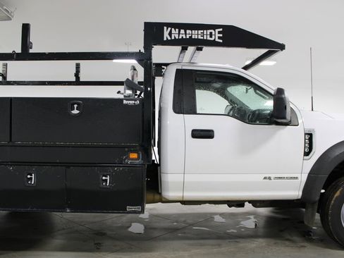 Used 2021 Ford F550 4x4 Regular Cab Super Duty image 13
