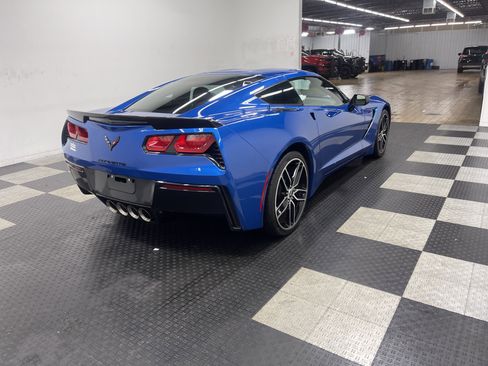 Used 2015 Chevrolet Corvette Stingray Coupe w/ 2LT Preferred Equipment Group image 5