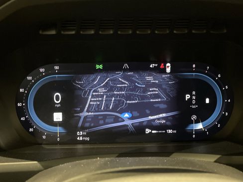 Used 2025 Volvo XC90 B6 Plus image 23