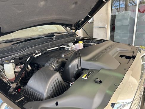 Used 2023 RAM 2500 Laramie AWD/4WD image 11