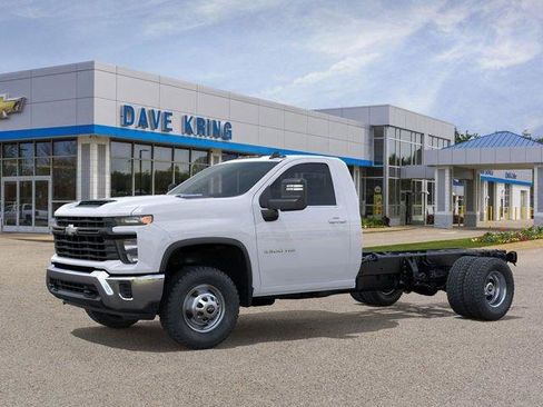 New 2026 Chevrolet Silverado 3500 W/T w/ WT Convenience Package image 2