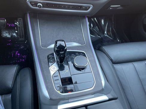 Used 2022 BMW X5 sDrive40i w/ M Sport Package image 20