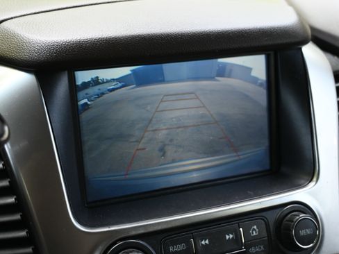 Used 2019 Chevrolet Tahoe LT RWD image 24