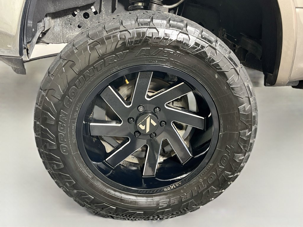 Used 2020 Ford F150 King Ranch w/ Equipment Group 601A Luxury AWD/4WD image 11