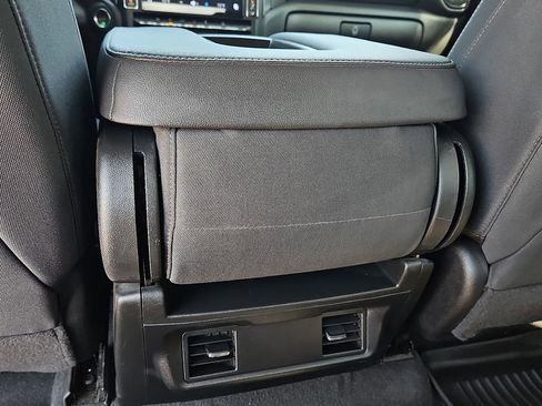 Used 2023 Chevrolet Silverado 1500 Custom Trail Boss image 18