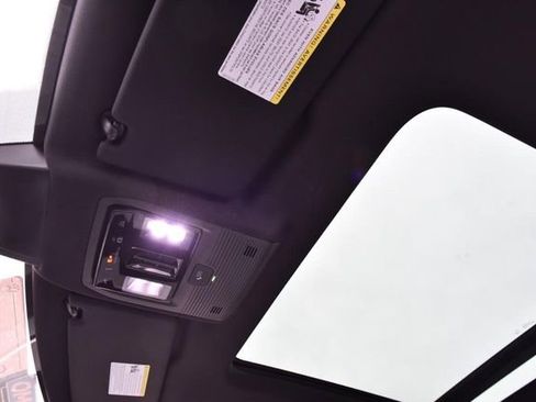 New 2026 Volkswagen Atlas Cross Sport SEL Premium R-Line image 21