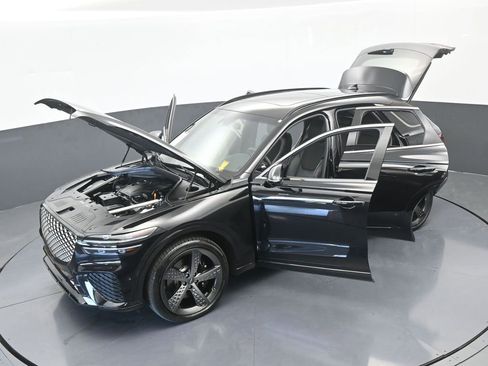 Used 2024 Genesis GV70 2.5T w/ Sport Prestige Package image 76