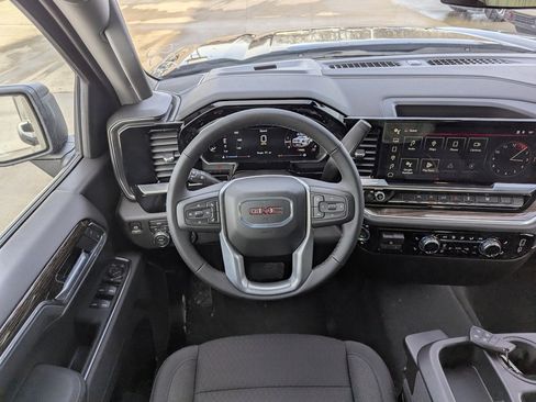 New 2026 GMC Sierra 1500 Elevation image 3