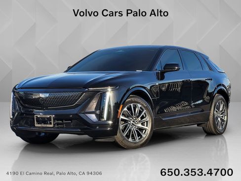 Used 2025 Cadillac Lyriq Sport image 1