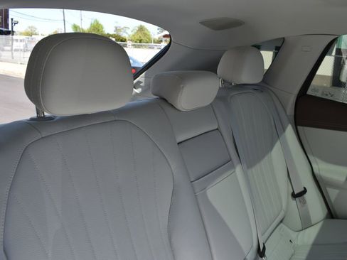 Used 2023 Mercedes-Benz EQE 500 4MATIC SUV image 29