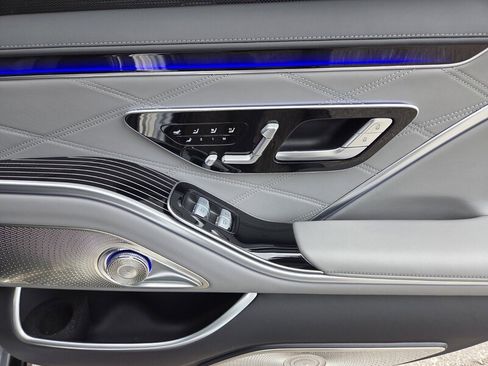 Certified 2023 Mercedes-Benz Maybach S 680 4MATIC image 17