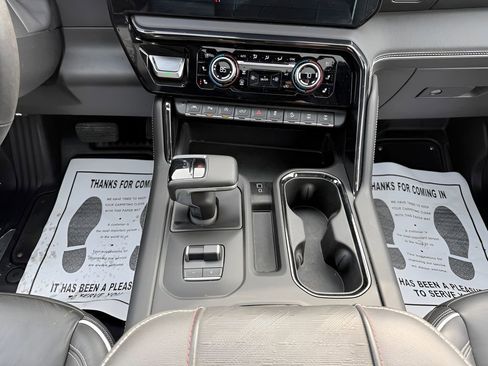 Used 2024 GMC Sierra 1500 AT4X image 37