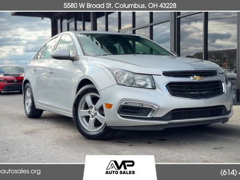 Used 2016 Chevrolet Cruze LT FWD image 1