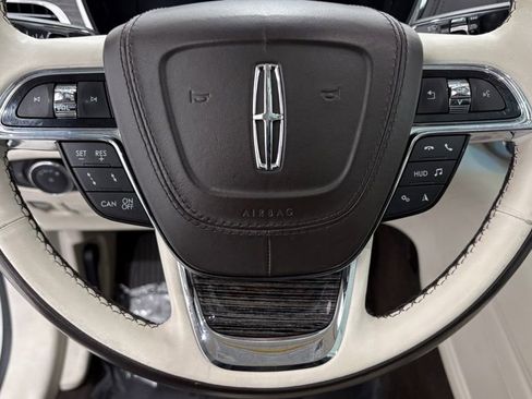 Used 2020 Lincoln Continental Black Label image 43