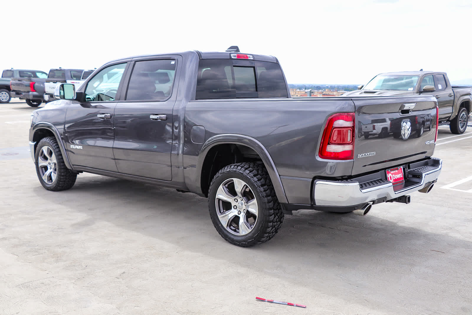 Used 2019 RAM 1500 Laramie AWD/4WD image 7