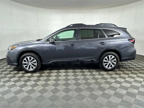 Used 2020 Subaru Outback Premium w/ Popular Package #1 AWD/4WD image 7