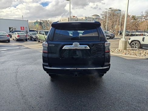 Used 2017 Toyota 4Runner Limited image 6