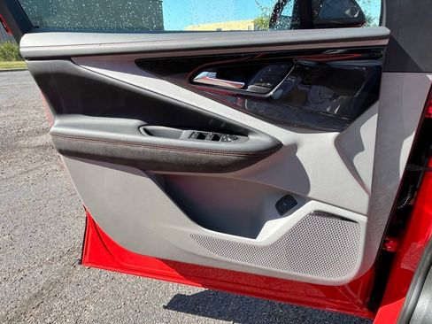 New 2026 Chevrolet Blazer EV SS w/ LPO, Blackout Package AWD/4WD image 9