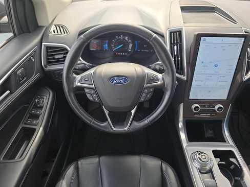 Used 2021 Ford Edge Titanium AWD/4WD image 14