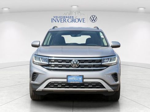 Certified 2023 Volkswagen Atlas SE w/ Black Wheel Package AWD/4WD image 2