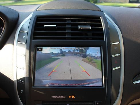 Used 2017 Lincoln MKC Reserve AWD/4WD image 25