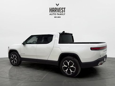 Used 2024 Rivian R1T Adventure AWD/4WD image 3