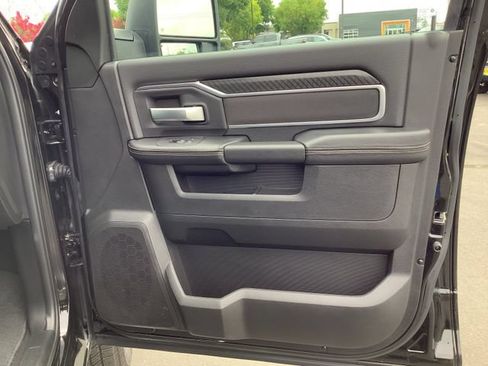 Used 2026 RAM 2500 Big Horn AWD/4WD image 39