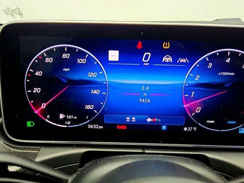 Used 2024 Mercedes-Benz CLE 450 4MATIC Cabriolet image 14