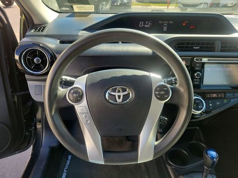 Used 2016 Toyota Prius C Persona Series image 22